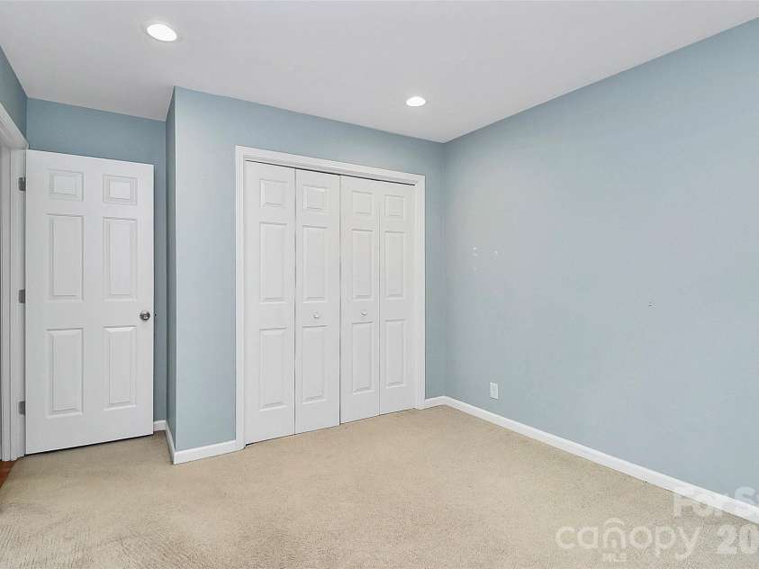 16 Woodvine Lane, Clover, SC 29710.  MLS# CAR4303329, YatesRealty ID 2640. Second Bedroom