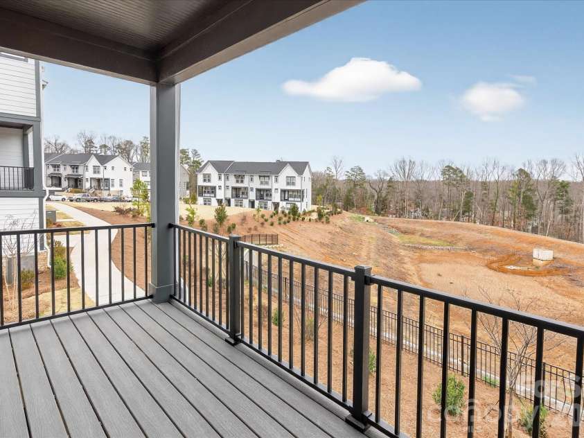 228 Ferebee Place, Charlotte, NC 28213.  MLS# CAR4335382, YatesRealty ID 2640. Covered Terrace