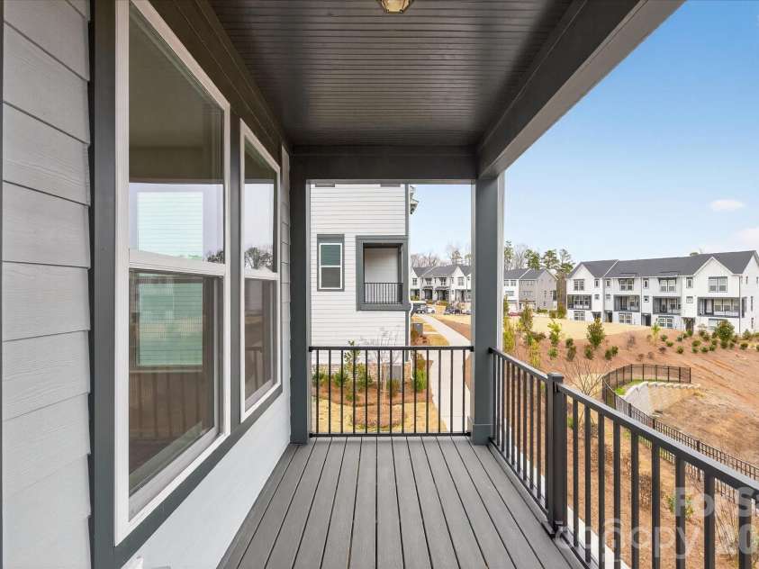 228 Ferebee Place, Charlotte, NC 28213.  MLS# CAR4335382, YatesRealty ID 2640. Covered Terrace