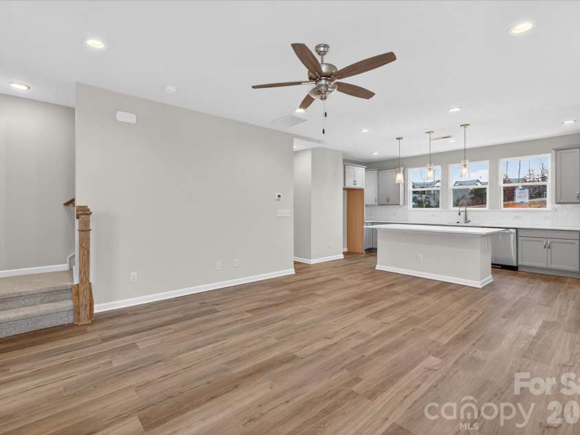 228 Ferebee Place, Charlotte, NC 28213.  MLS# CAR4335382, YatesRealty ID 2640. Living Room/Kitchen