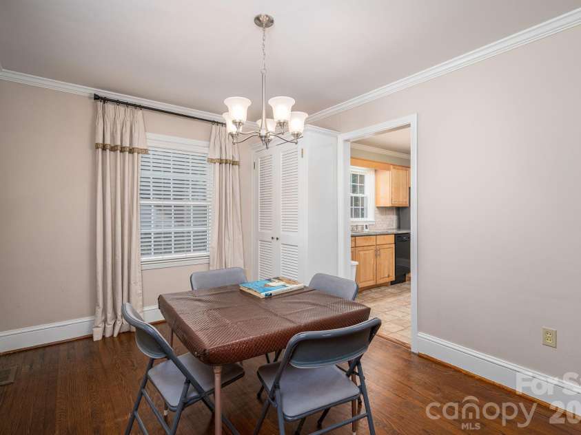 414 Elizabeth Street, Gastonia, NC 28054.  MLS# CAR4387556, YatesRealty ID 26400. 