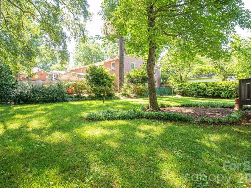 414 Elizabeth Street, Gastonia, NC 28054.  MLS# CAR4387556, YatesRealty ID 26400. 