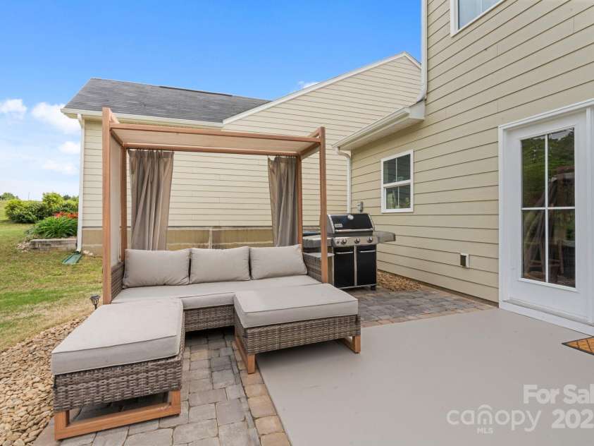 176 Jennymarie Road, Mooresville, NC 28115.  MLS# CAR4249290, YatesRealty ID 26401. 