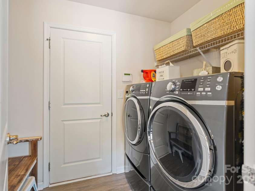 176 Jennymarie Road, Mooresville, NC 28115.  MLS# CAR4249290, YatesRealty ID 26401. Laundry / Mud Room