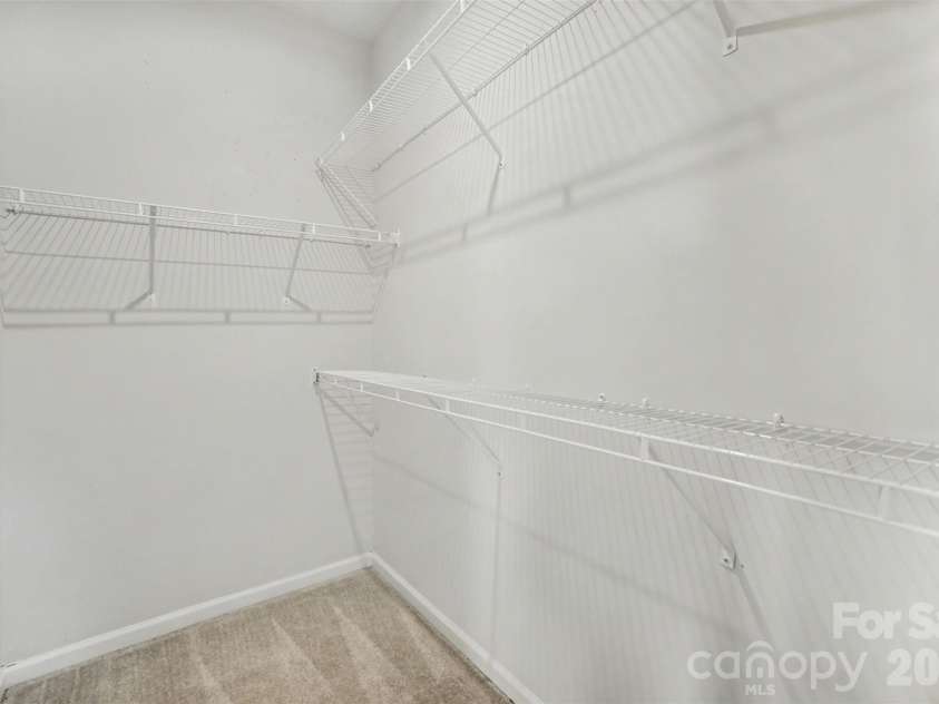 2662 Grantham Place Drive, Fort Mill, SC 29715.  MLS# CAR4415744, YatesRealty ID 26402. 