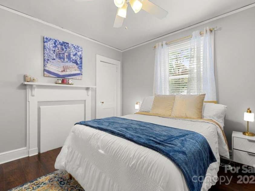 305 Marion Street, Kershaw, SC 29067.  MLS# CAR4278646, YatesRealty ID 26403. 