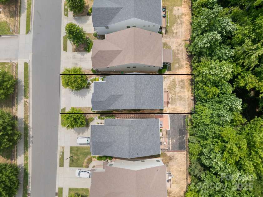 15524 Scholastic Drive, Charlotte, NC 28277.  MLS# CAR4266117, YatesRealty ID 26404. 