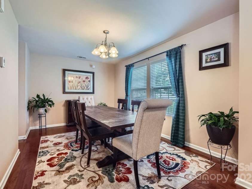 10920 Dapple Grey Lane, Charlotte, NC 28213.  MLS# CAR4277873, YatesRealty ID 26406. 