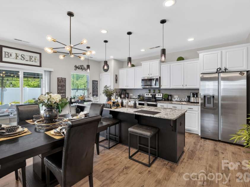 1101 Freeman View Drive, Albemarle, NC 28001.  MLS# CAR4387930, YatesRealty ID 26406. 