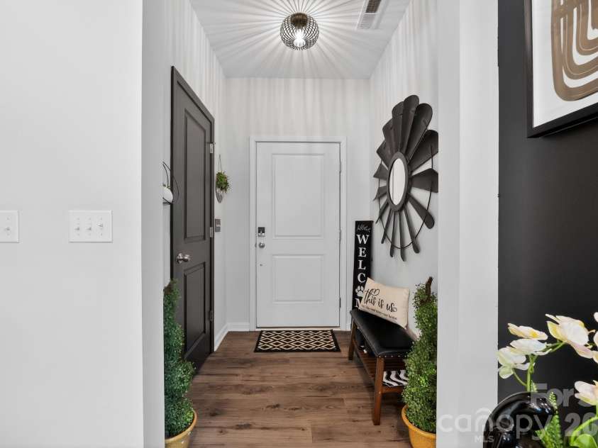 1101 Freeman View Drive, Albemarle, NC 28001.  MLS# CAR4420568, YatesRealty ID 26406. 