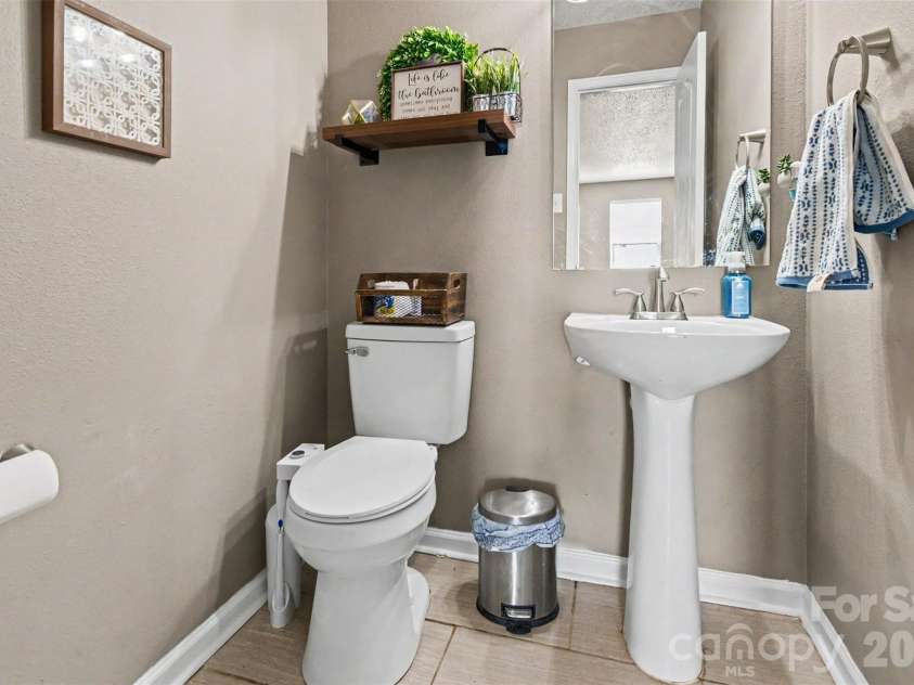 1505 Morning Dove Way, Clover, SC 29710.  MLS# CAR4387903, YatesRealty ID 26407. MAIN FLOOR 1/2 BATH