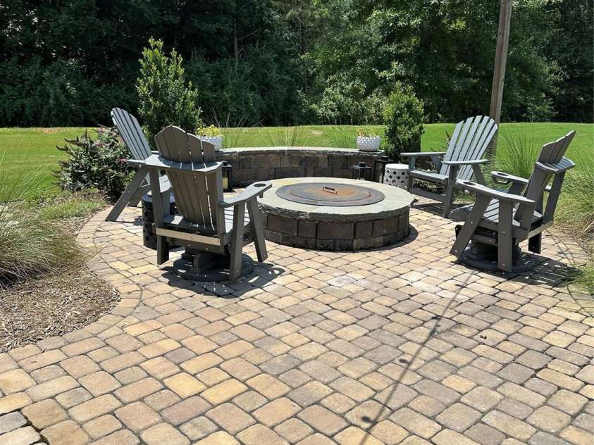 13240 Carolina Wren Court, Charlotte, NC 28278.  MLS# CAR4237425, YatesRealty ID 26408. 