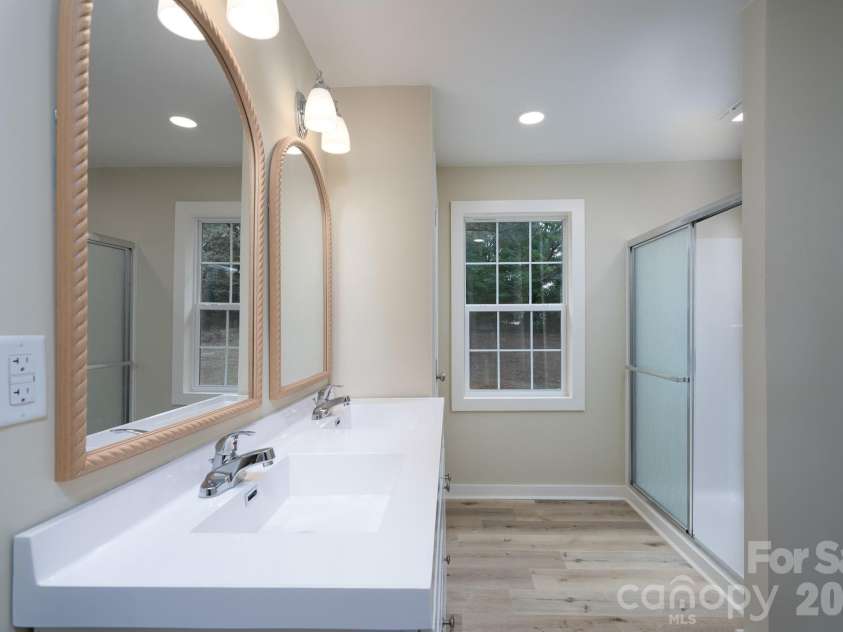 185 Garden Lane, Salisbury, NC 28146.  MLS# CAR4387378, YatesRealty ID 26409. 
