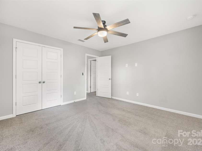 1115 Streamside Lane, York, SC 29745.  MLS# CAR4277333, YatesRealty ID 26411. 