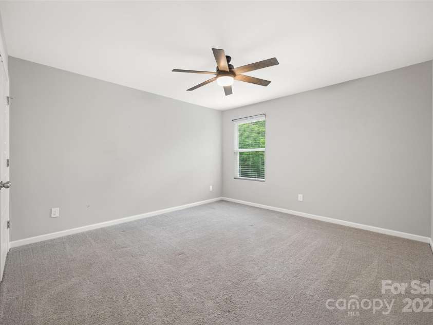 1115 Streamside Lane, York, SC 29745.  MLS# CAR4277333, YatesRealty ID 26411. 