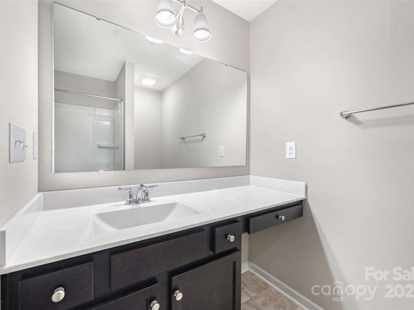 1115 Streamside Lane, York, SC 29745.  MLS# CAR4277333, YatesRealty ID 26411. 