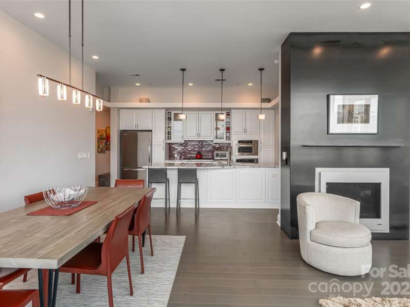 151 Haywood Street, Asheville, NC 28801.  MLS# CAR4257598, YatesRealty ID 26412. 