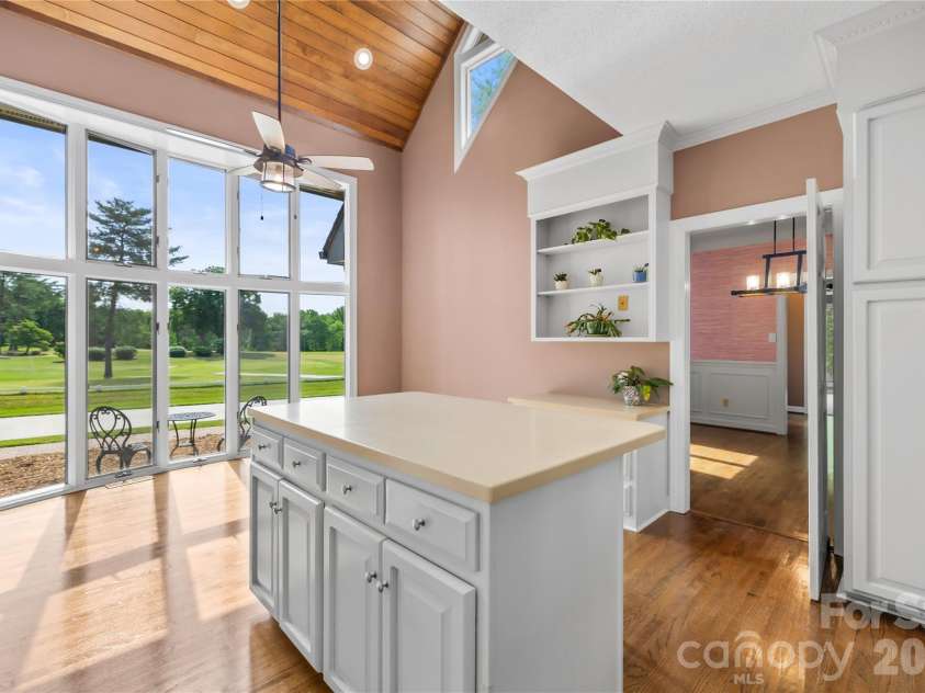 536 Innisbrook Drive, Statesville, NC 28625.  MLS# CAR4376509, YatesRealty ID 26413. Imagine this view while cooking!