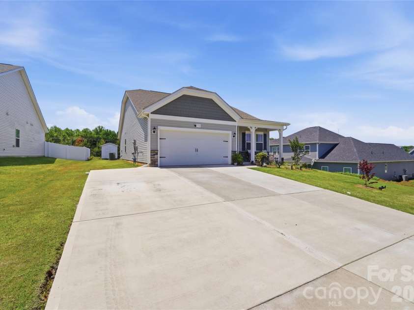 116 Camdenbrush Trail, Rock Hill, SC 29732.  MLS# CAR4345969, YatesRealty ID 26415. 