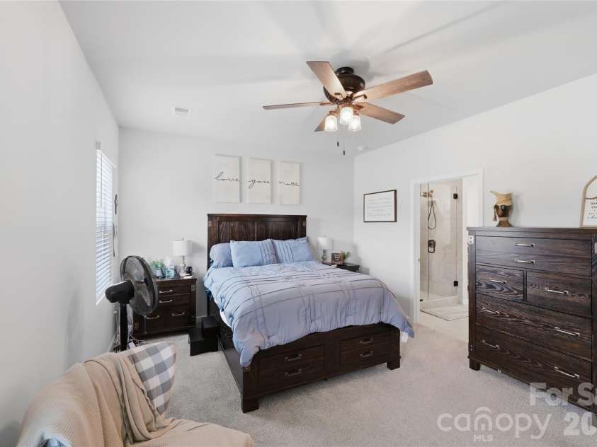 116 Camdenbrush Trail, Rock Hill, SC 29732.  MLS# CAR4345969, YatesRealty ID 26415. Primary bed