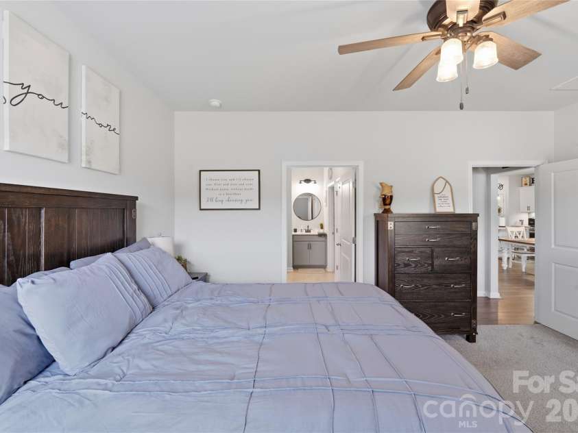116 Camdenbrush Trail, Rock Hill, SC 29732.  MLS# CAR4345969, YatesRealty ID 26415. Primary bed