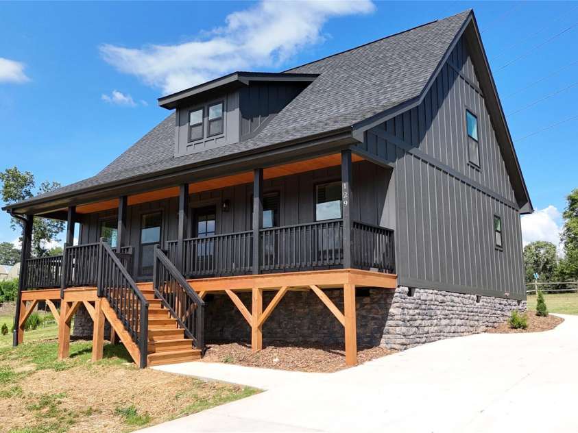 129 Scott Meadows Drive, Asheville, NC 28806.  MLS# CAR4282369, YatesRealty ID 26416. 