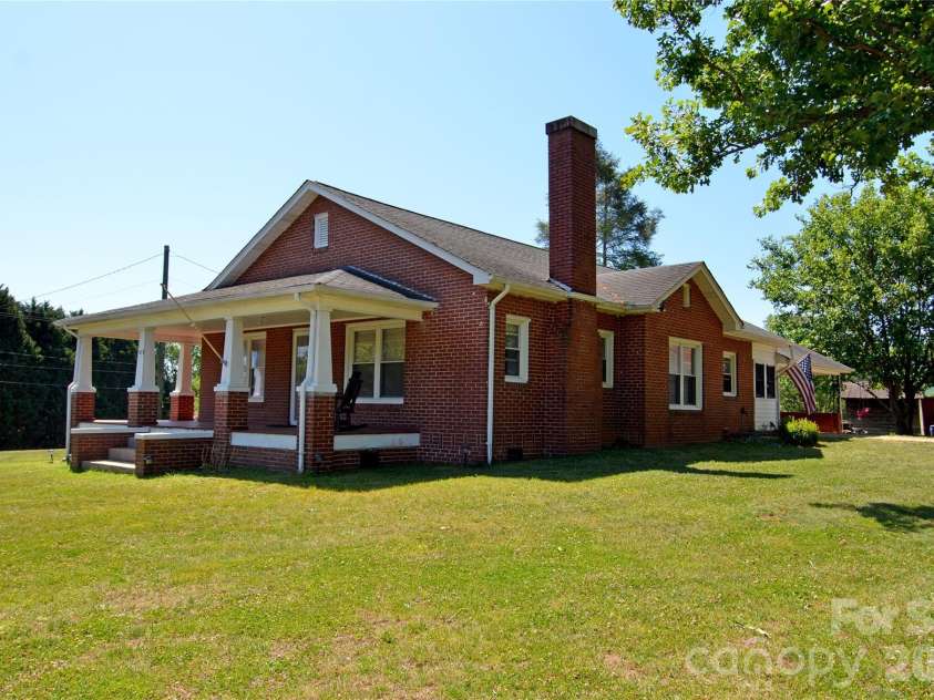 1419 US 70 Highway, Valdese, NC 28690.  MLS# CAR4381652, YatesRealty ID 26417. 