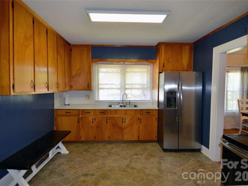 1419 US 70 Highway, Valdese, NC 28690.  MLS# CAR4381652, YatesRealty ID 26417. 