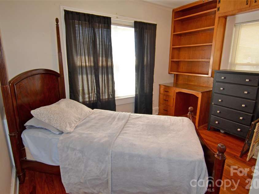 1419 US 70 Highway, Valdese, NC 28690.  MLS# CAR4381652, YatesRealty ID 26417. 