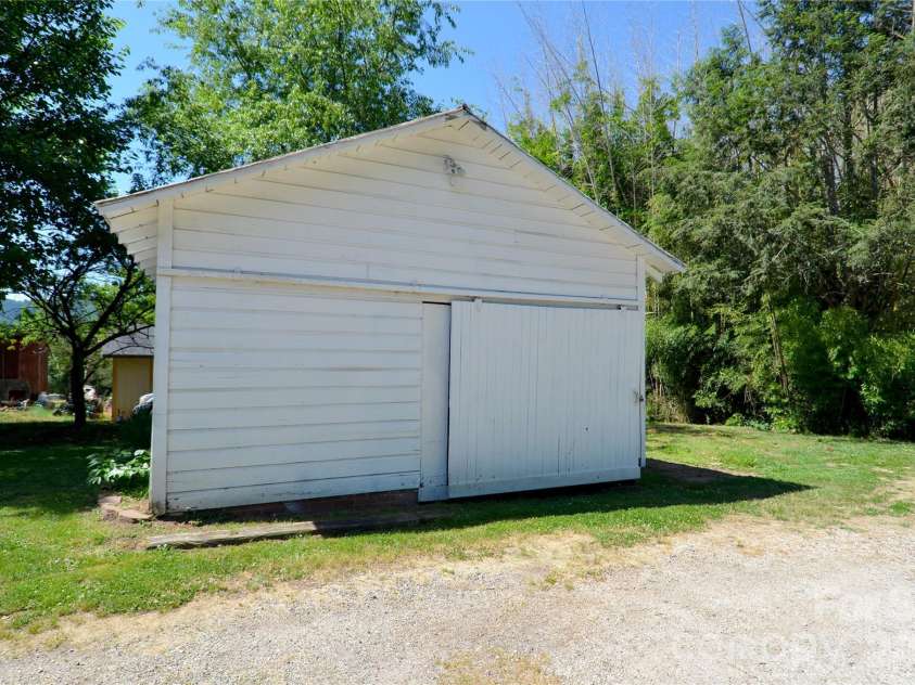 1419 US 70 Highway, Valdese, NC 28690.  MLS# CAR4381652, YatesRealty ID 26417. Shed/garage
