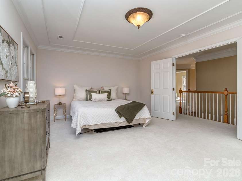 614 Ashgrove Lane, Charlotte, NC 28270.  MLS# CAR4346088, YatesRealty ID 26418. 