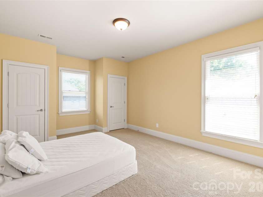 3621 McPherson Street, Waxhaw, NC 28173.  MLS# CAR4382299, YatesRealty ID 26419. 