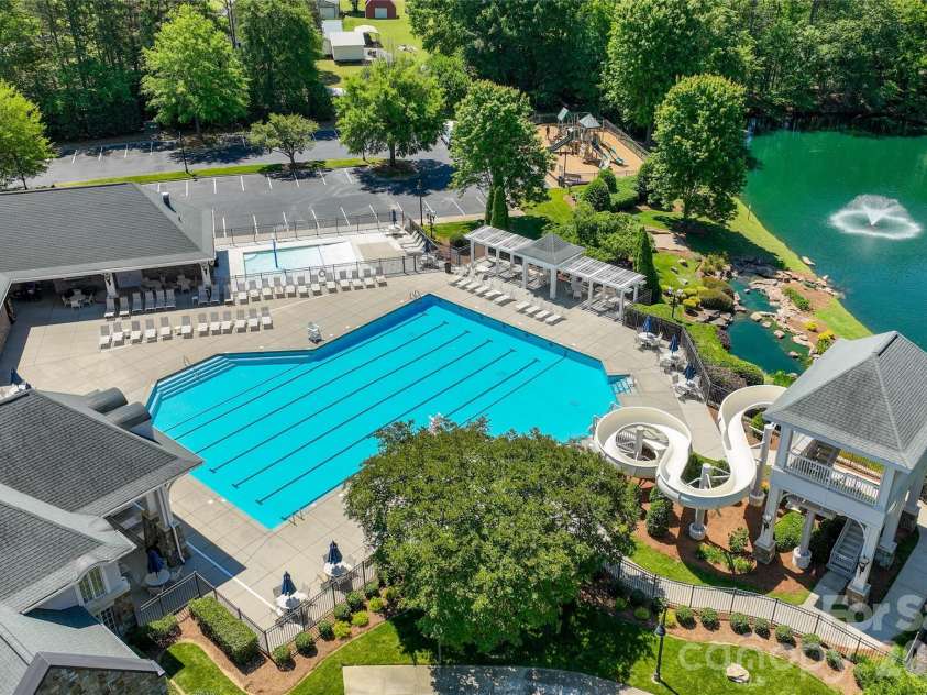 3621 McPherson Street, Waxhaw, NC 28173.  MLS# CAR4382299, YatesRealty ID 26419. 