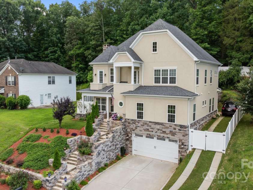 2117 Middlebridge Court, Fort Mill, SC 29715.  MLS# CAR4270419, YatesRealty ID 2642. Front elevation