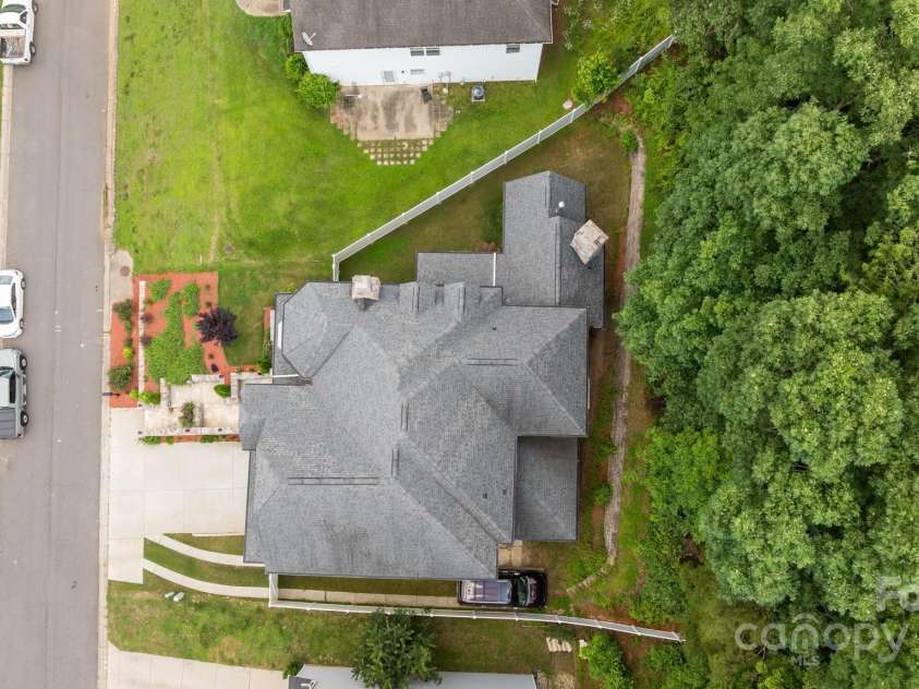 2117 Middlebridge Court, Fort Mill, SC 29715.  MLS# CAR4270419, YatesRealty ID 2642. Overhead view of lot.