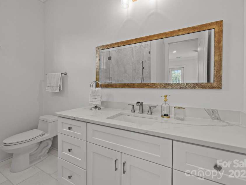 2117 Middlebridge Court, Fort Mill, SC 29715.  MLS# CAR4270419, YatesRealty ID 2642. Upper full bath BR 4