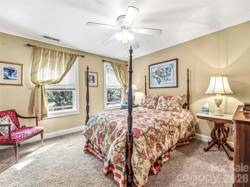 61 Village Pointe Lane, Asheville, NC 28803.  MLS# CAR4367840, YatesRealty ID 26421. 