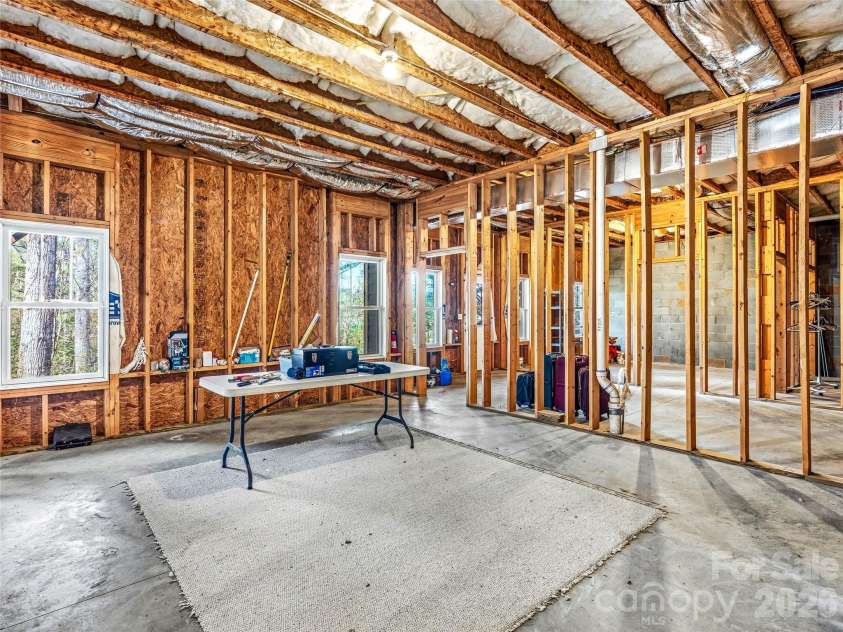 61 Village Pointe Lane, Asheville, NC 28803.  MLS# CAR4367840, YatesRealty ID 26421. 