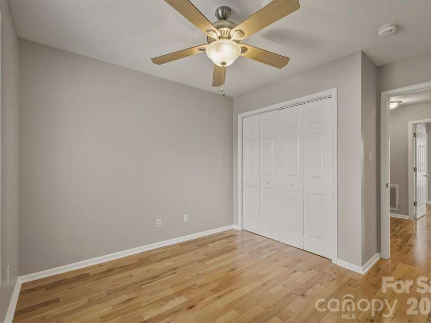 2523 26th Avenue, Hickory, NC 28601.  MLS# CAR4386893, YatesRealty ID 26424. 2nd Guest Bedroom