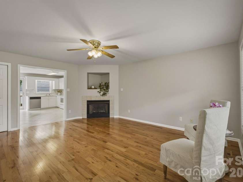 2523 26th Avenue, Hickory, NC 28601.  MLS# CAR4386893, YatesRealty ID 26424. Living Room toward Kitchen
