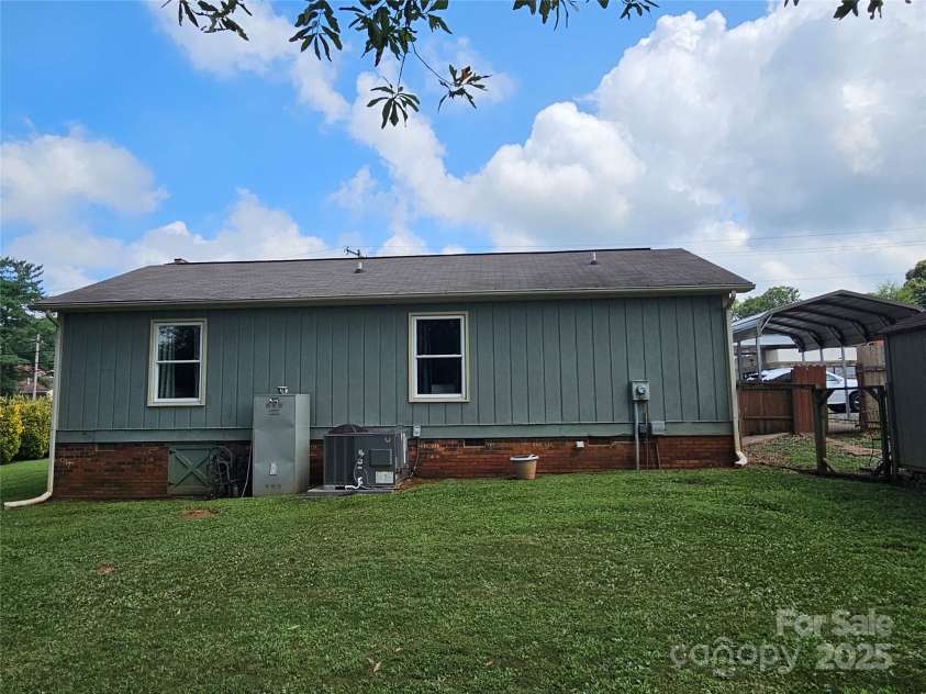 818 Laurel Street, Lincolnton, NC 28092.  MLS# CAR4282126, YatesRealty ID 26424. Back of house
