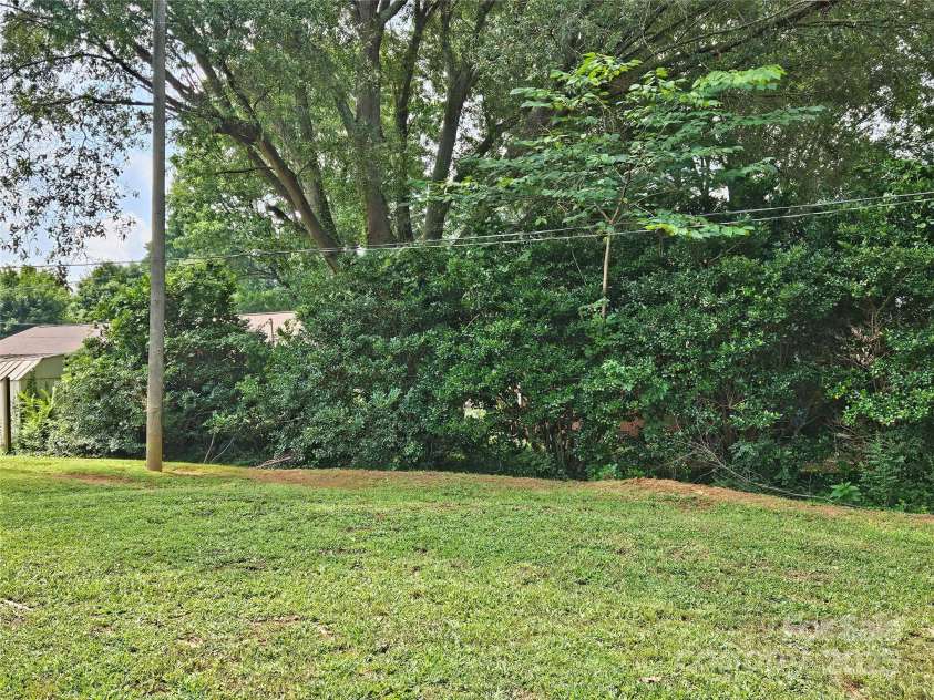 818 Laurel Street, Lincolnton, NC 28092.  MLS# CAR4282126, YatesRealty ID 26424. Back yard - This part is not fenced in