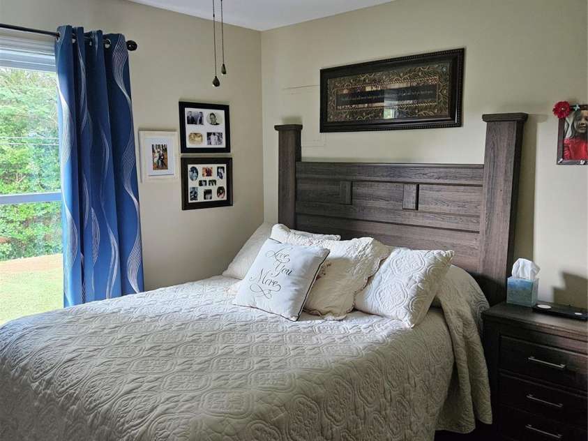 818 Laurel Street, Lincolnton, NC 28092.  MLS# CAR4282126, YatesRealty ID 26424. Bedroom 1