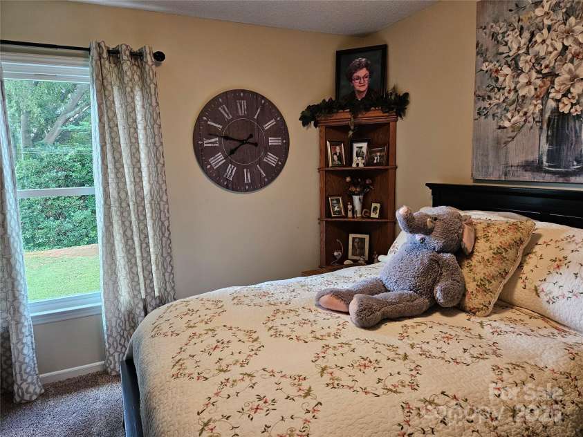 818 Laurel Street, Lincolnton, NC 28092.  MLS# CAR4282126, YatesRealty ID 26424. Bedroom 2