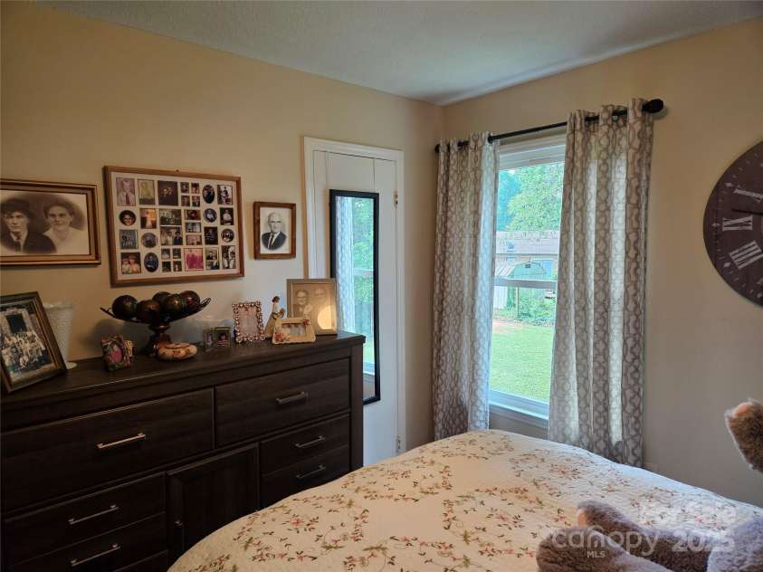 818 Laurel Street, Lincolnton, NC 28092.  MLS# CAR4282126, YatesRealty ID 26424. Bedroom 2