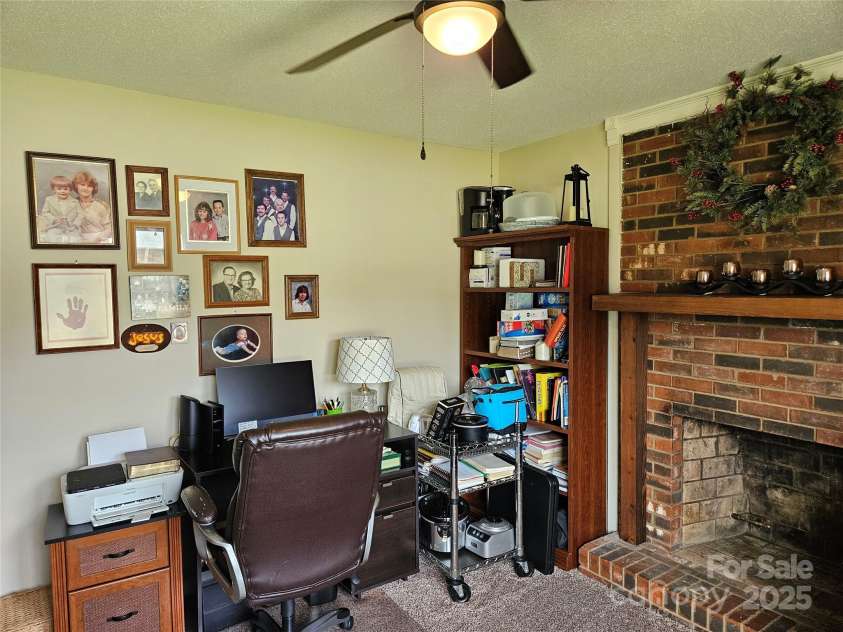 818 Laurel Street, Lincolnton, NC 28092.  MLS# CAR4282126, YatesRealty ID 26424. Bedroom 3