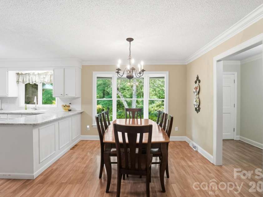 201 Hickory Hill Lane, Stanley, NC 28164.  MLS# CAR4387787, YatesRealty ID 26425. 