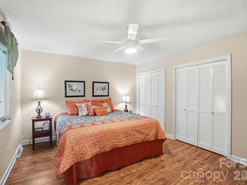 201 Hickory Hill Lane, Stanley, NC 28164.  MLS# CAR4387787, YatesRealty ID 26425. 