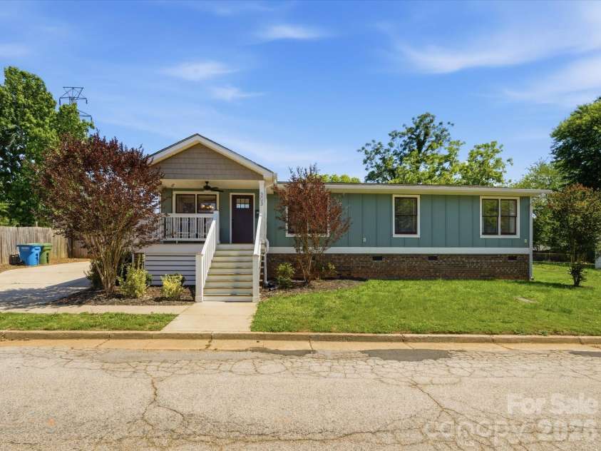 303 Sidney Johnson Street, Fort Mill, SC 29715.  MLS# CAR4383174, YatesRealty ID 26426. 