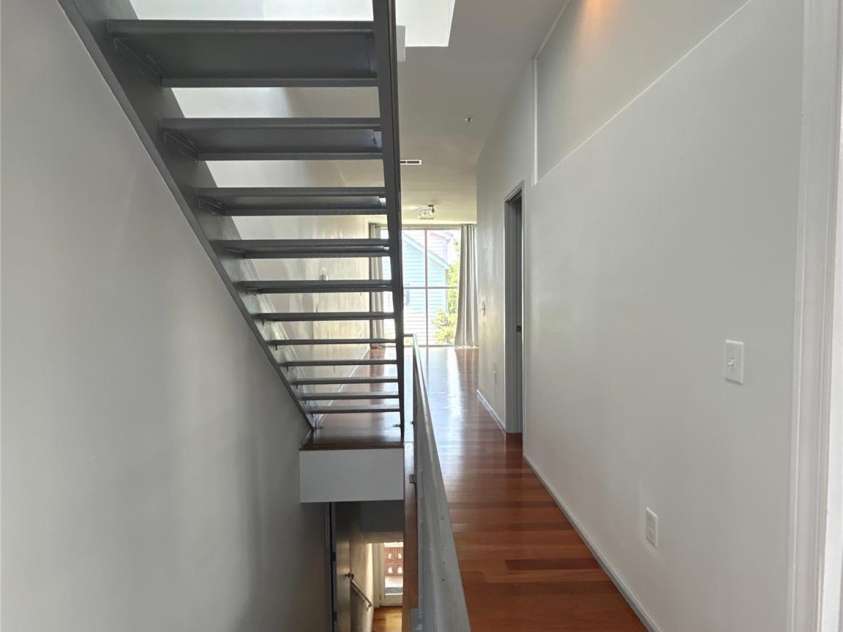 291 Mcdonald Avenue, Charlotte, NC 28203.  MLS# CAR4282218, YatesRealty ID 26427. 